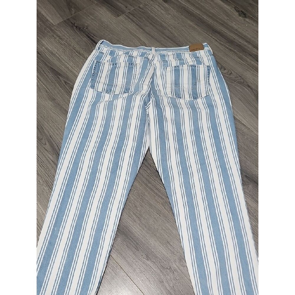 AEO White/Denim Striped Mom Jeans - Picture 7 of 10